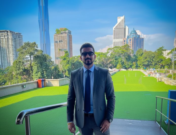 Mastering the Markets: The Visionary Journey of Rajat Sahoo and Easy Trading Academy